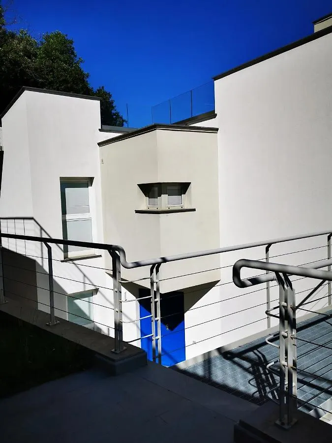 Bergeggi Tindari Sunrise Apartment 0*,