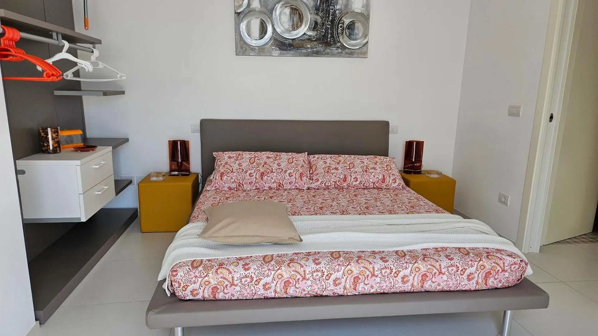 Bergeggi Tindari Sunrise Apartment 0*,  Italy